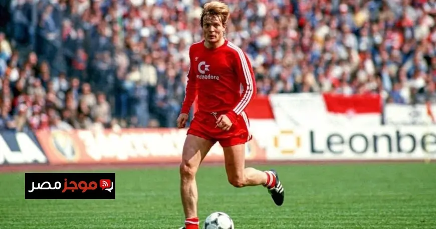 تعرف على الرجل الذي حقق إنجازاً مذهلاً بلعب مباراتين في يوم واحد بدولين مختلفتين