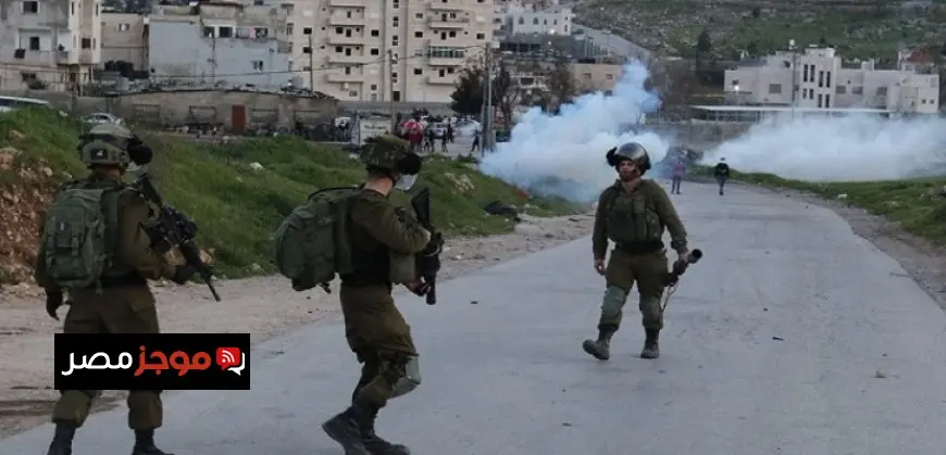إصابة فلسطينيين برصاص الاحتلال خلال اقتحام مدينة قلقيلية