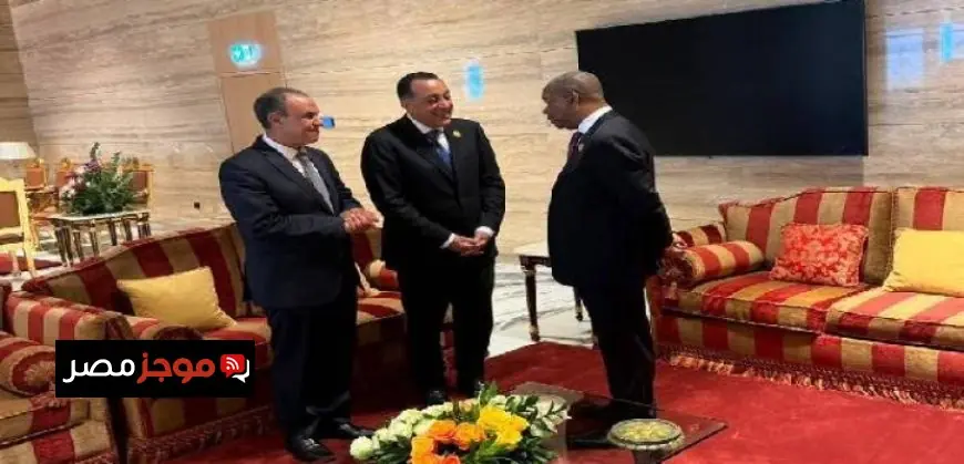 رئيس أنجولا يستقبل رئيس الوزراء في القمة السابعة تعزيزاً للعلاقات الثنائية