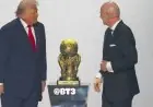 فيفا يكرم ترامب بأول نسخة من جائزة السلام خلال مراسم سحب قرعة كأس العالم 2026