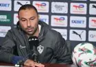 أحمد عبد الرؤوف يقدم محاضرة فنية تحفيزية للاعبي الزمالك قبل مرانهم استعدادًا لمباراة كهرباء الإسماعيلية