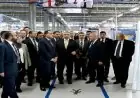 رئيس الوزراء يقوم بجولة تفقدية في مصنع ليونى مصر بمدينة بدر لتعزيز الإنتاج والتطور الصناعي