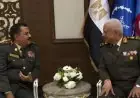 وزير الدفاع ورئيس الأركان يلتقيان بمجموعة من الشخصيات البارزة خلال معرض إيديكس 2025