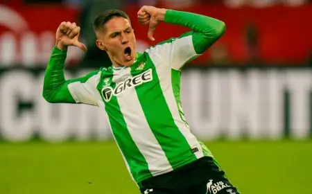 ريال بيتيس يحقق انتصاراً مثيراً في ديربي ضد إشبيلية وسط أحداث شغب وزجاجات