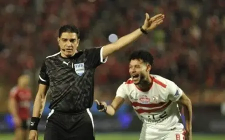 إبراهيم نور الدين يشير إلى توتر حكم مباراة الأهلي والجيش الملكي