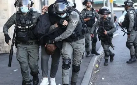 بابا الفاتيكان يصل لبنان في زيارة تاريخية تحمل رسالة أمل وسلام