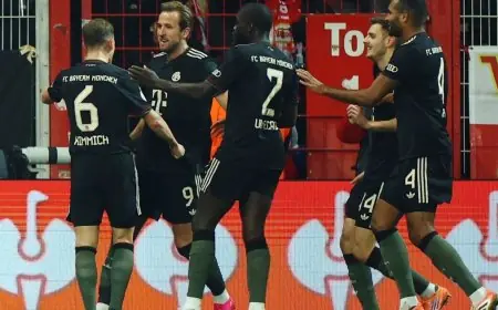 بايرن ميونيخ يتأهل لربع نهائي كأس ألمانيا بفوز مثير على يونيو برلين بفضل النيران الصديقة