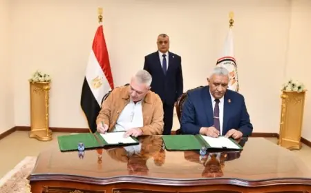 وزير الدولة للإنتاج الحربي يوقع عقد تعاون هام مع شركة أجنبية لتعزيز الصناعة الوطنية