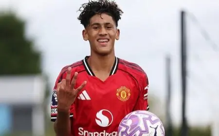 برشلونة يعزز محاولاته للظفر بجوهرة مانشستر يونايتد