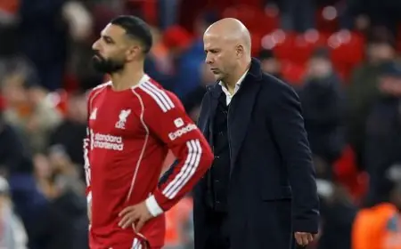 آرني سلوت يتحدث عن أهمية إشراك محمد صلاح في صفوف ليفربول