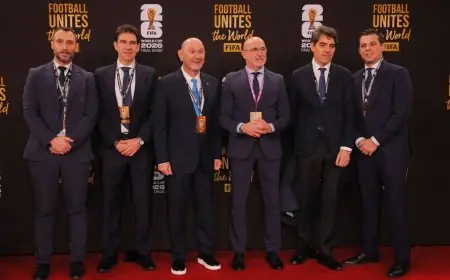 لويس دي لا فوينتي يوجه ردًا قويًا لهيرفي رينارد ويؤكد أن الإشادة لن تؤثر على قوة إسبانيا