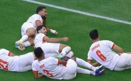 منتخب الأردن يحقق فوزاً ساحقاً على الكويت بثلاثية ويتأهل لدور الثمانية في كأس العرب 2025 فيديو