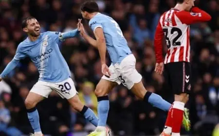 مانشستر سيتي يسحق سندرلاند بثلاثية رائعة مع تألق مرموش في الدوري الإنجليزي