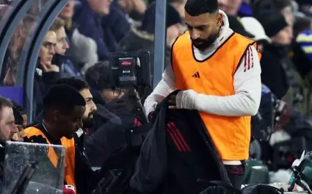 نجم ليفربول السابق يكشف عن أن محمد صلاح يركز فقط على مصلحته الشخصية