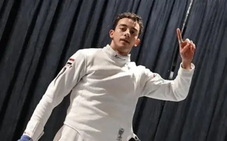 وزير الرياضة يبارك لمحمد السيد فوزه بذهبية كأس العالم في السلاح