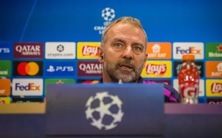 فليك ينبه لاعبي برشلونة قبل مباراتهم المنتظرة ضد فرانكفورت في دوري أبطال أوروبا