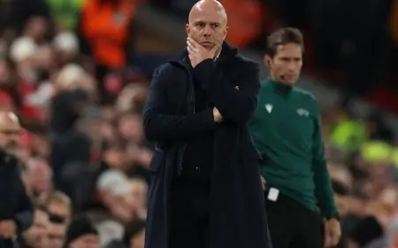 سلوت يراهن على رباعي خط وسط ليفربول في مواجهة إنتر ميلان