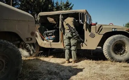 جيش الاحتلال ينفذ غارة جوية على قيادي في حماس بقطاع غزة