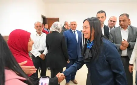 مايا مرسي تزيارة مديرية التضامن الاجتماعي في مجمع المصالح بالخدمات بالوادي الجديد