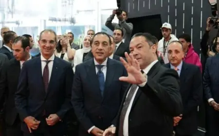 رئيس الوزراء يزور جناح شركة اورنچ مصر في معرض القاهرة للتكنولوجيا القاهرة ICT