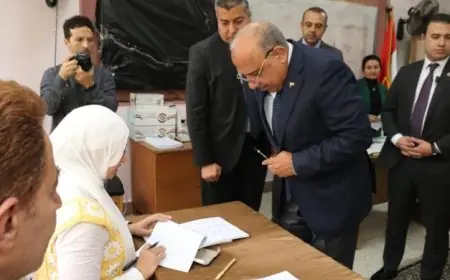 وزير الكهرباء يشارك في انتخابات مجلس النواب ويصوت لصالح مستقبل القطاع