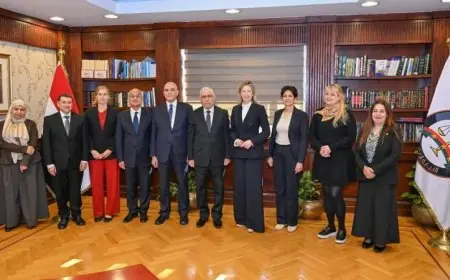 المدعي العام يناقش مع الممثلة الخاصة للاتحاد الأوروبي سُبل تعزيز التعاون المشترك