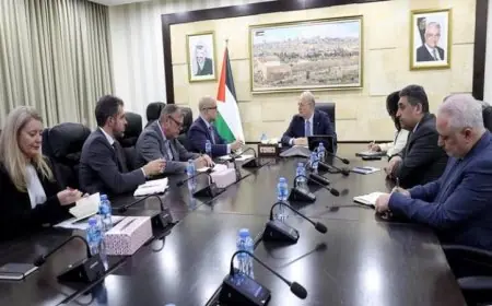 اجتماع رئيس وزراء فلسطين مع ممثلي الدول والمنظمات لبحث جهود الإغاثة في غزة