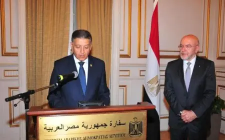 سفير مصر في أثينا يكشف عن زيارة وفد رجال الأعمال اليوناني لمصر لتعزيز التعاون الاقتصادي