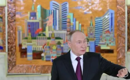 بوتين يكشف عن غياب أجندة سلام لأوروبا بشأن أوكرانيا ويؤكد دعمها للحرب