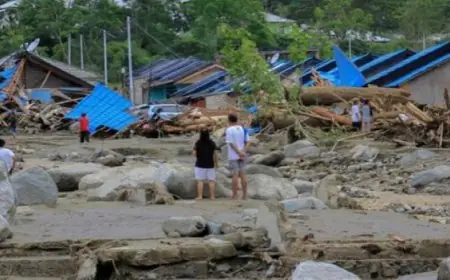 إندونيسيا تطلق سفن حربية لتسريع توزيع المساعدات الإنسانية على المناطق المتضررة من الفيضانات