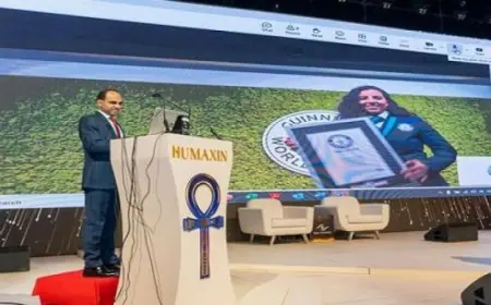 مصر تحقق إنجازا عالميا بتسجيل أطول عبارة مكتوبة من العبوات الدوائية في موسوعة جينيس