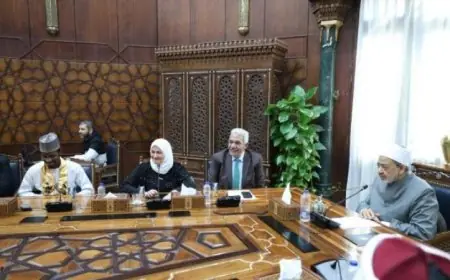 شيخ الأزهر يثني على براعة طلاب مدرسة الإمام الطيب في حفظ كتاب الله