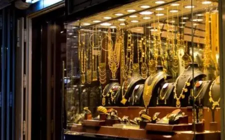 سعر الذهب اليوم السبت 13 ديسمبر 2025 بالمصنعية وعيارات 18 و21 في محلات الصاغة