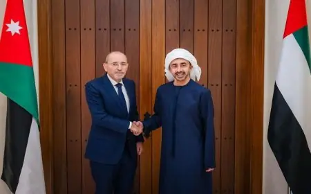 وزير الخارجية الأردني والإماراتي يتناولان آخر المستجدات في غزة
