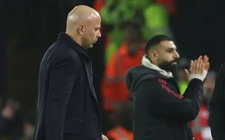 آرني سلوت يؤكد أهمية بقاء محمد صلاح في ليفربول