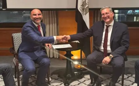 وزير البترول يلتقي البنك الأوروبي لبحث سبل تعزيز التعاون في مجالات البترول والتعدين