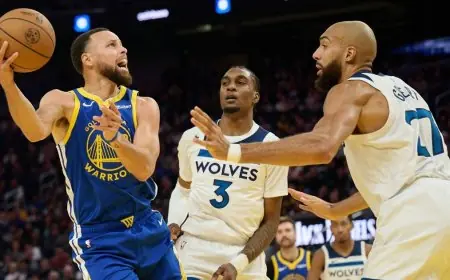 وريورز يتعرض للهزيمة في الدوري الأميركي رغم تألق ستيفن كوري بـ39 نقطة