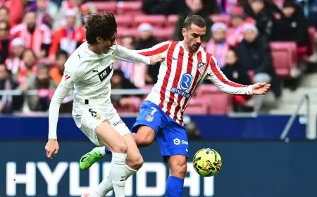 أنطوان غريزمان يسعى للتتويج بلقب جديد مع أتلتيكو مدريد وسيميوني يصفه بالأسطورة