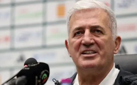 استبعاد عبدلي وبن طالب من تشكيلة الجزائر لكأس إفريقيا يثير جدلاً واسعاً بين الجماهير