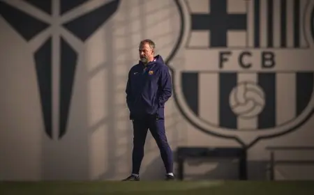 هانزي فليك يؤكد الضغط الكبير على الحكام ويصف انتقادات ريال مدريد بالظلم