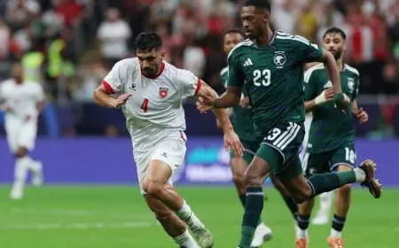 تعادل السعودية والأردن في الشوط الأول وسط أجواء حذرة