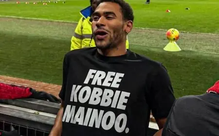 أخ كوبي ماينو يوجه اتهامات لمانشستر يونايتد ويطالب بإطلاق سراحه