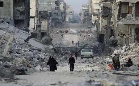 أمريكا تضغط على إسرائيل لتحمل مسؤولية إزالة أنقاض غزة