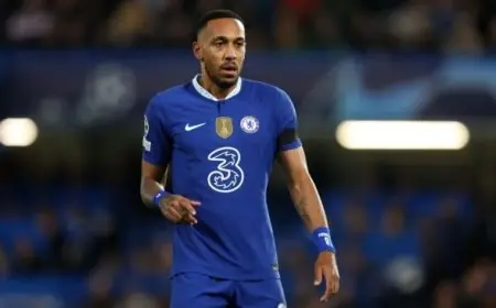 غياب أوباميانج عن ضربة البداية بكأس أمم أفريقيا بسبب الإصابة يثير قلق الجابون