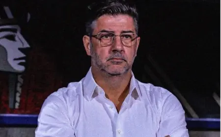 شوبير يكشف عن تفاصيل مثيرة لاتفاق اتحاد الكرة مع المدرب روي فيتوريا