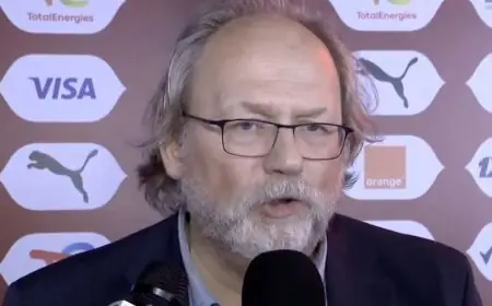 مدرب مالي يهاجم التحكيم بعد مواجهة المغرب ويسعى لتصدر المجموعة