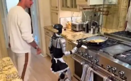 فوضى مضحكة في المطبخ مع روبوت الطهي الذي يثير الضحك على مواقع التواصل الاجتماعي فيديو