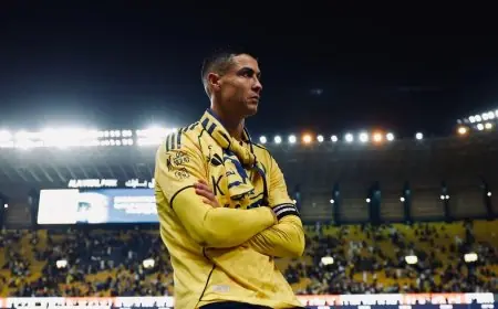 كريستيانو رونالدو ينبه نادي النصر: لا فريق فاز بالدوري في منتصف الموسم