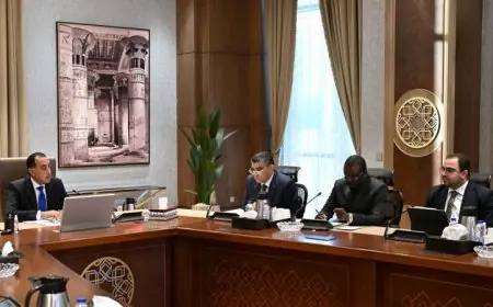 مدبولي يرحب بالمدير العام للمركز الأفريقي لمكافحة الأمراض والوقاية منها لتعزيز التعاون الصحي