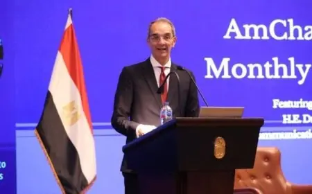 وزير الاتصالات يعلن عن إنتاج أكثر من 10 ملايين جهاز محمول في عام 2025
